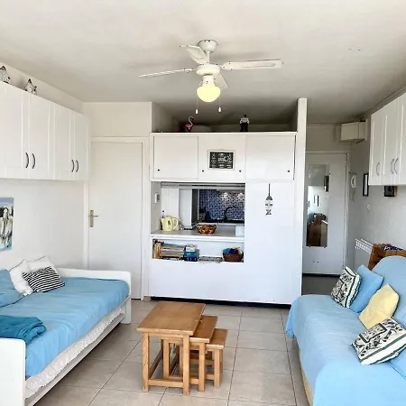 Climatise 3 Personnes A Proximite Immediate Et Apartment Le Grau-du-Roi